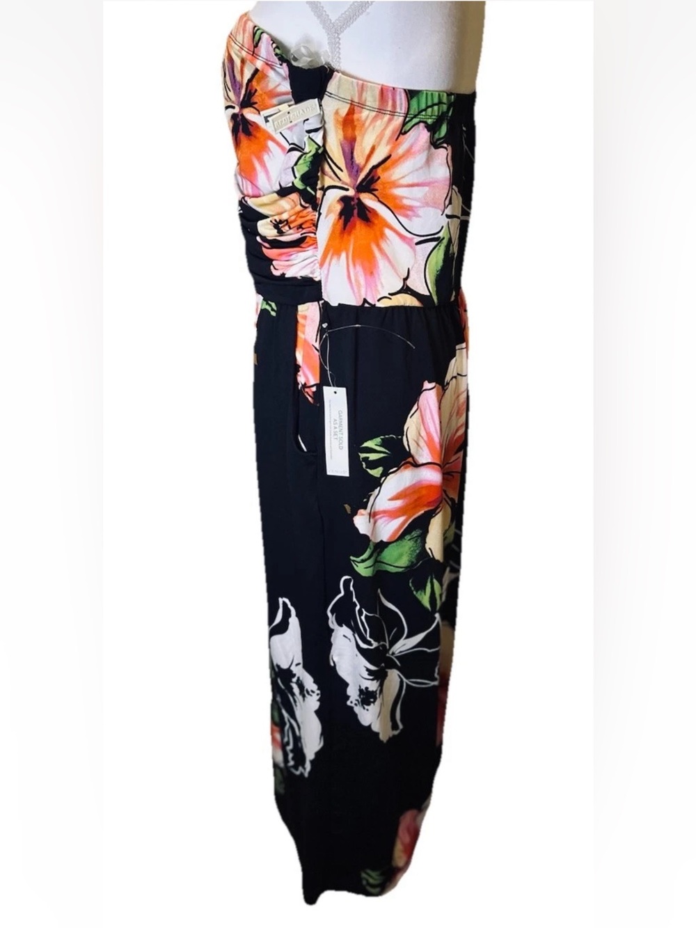 Venus NWT Black Tropical Floral Strapless Culotte Jumpsuit Wide Leg Romper Sz XL - Picture 10 of 11